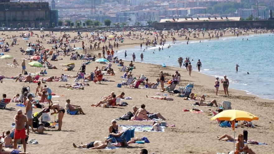 Imagen de archivo de la playa de Ereaga | Deia