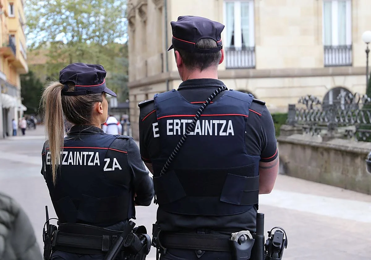 Agentes de la Ertzaintza, Archivo