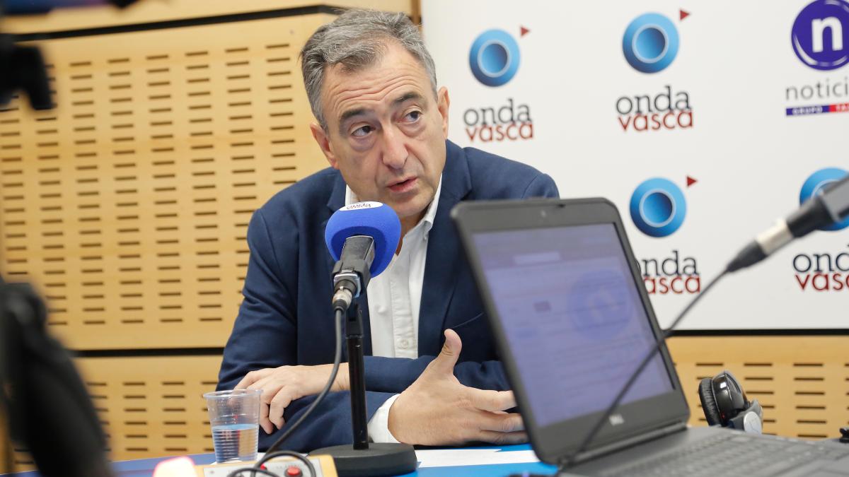 Aitor Esteban, presidente del EBB del PNV en los estudios de ONDA VASCA