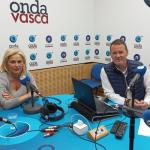 Esther Martínez en los estudios de ONDA VASCA 