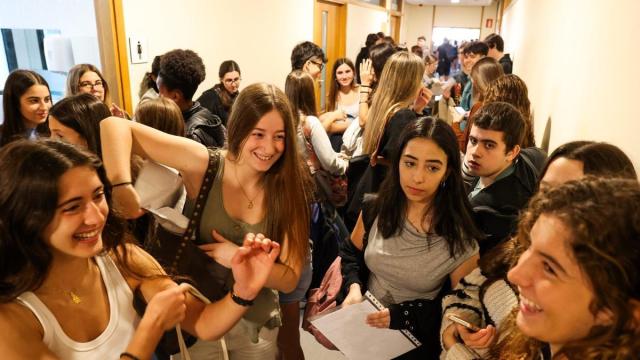 Examen de selectividad en la Escuela de Ingeniería de Bilbao. Pankra Nieto