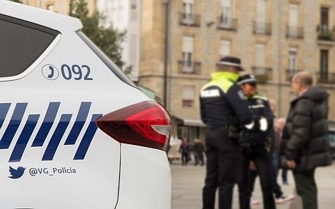 Agentes de la Policía Local de Gasteiz. Foto: Policía Local de Gasteiz