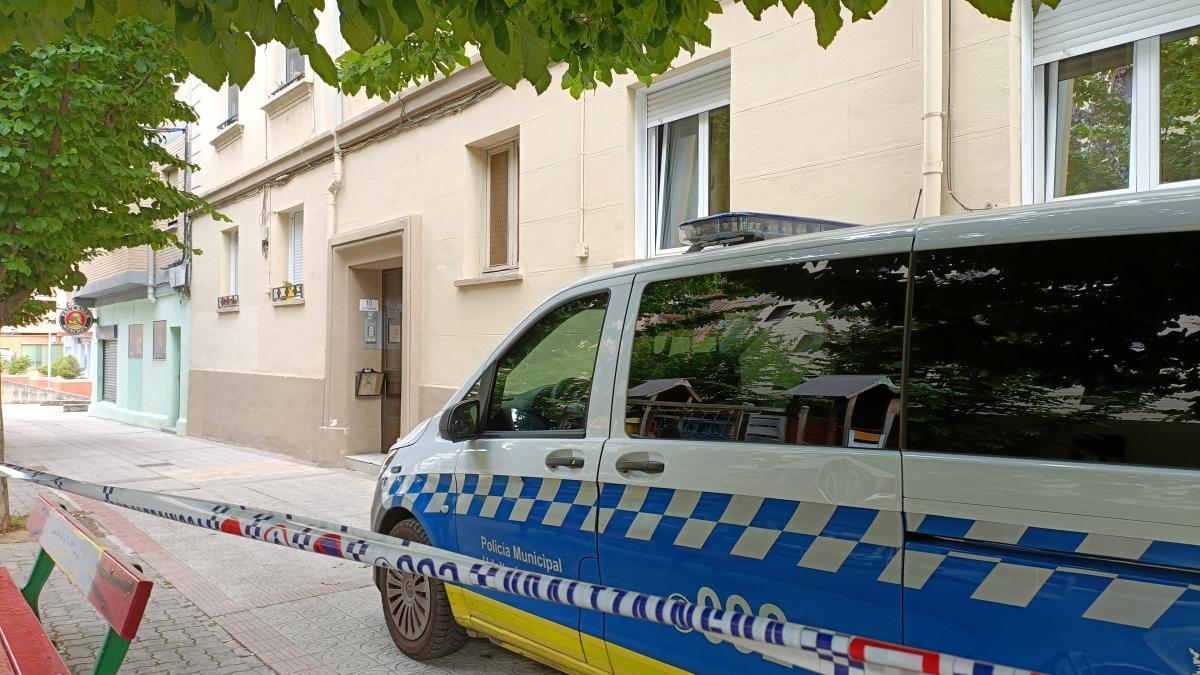 Imagen del lugar en el que un hombre ha acuchillado a otro la pasada noche en Pamplona. Foto: Europa Press