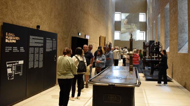 Los más de 16.000 visitantes registrados en estos primeros días constituyen un respaldo extraordinario a este proyecto cultural / Bilboko Udala. 