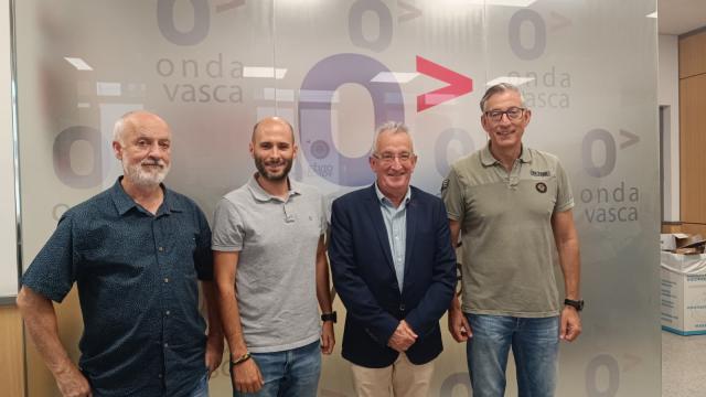 De izda a dcha: Entzi Zubiri, Aitor Bedialauneta, Jokin Azkue y Joseba Lozano