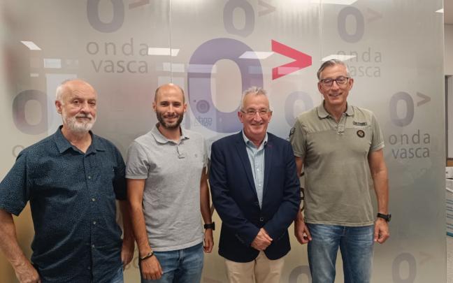 De izda a dcha: Entzi Zubiri, Aitor Bedialauneta, Jokin Azkue y Joseba Lozano