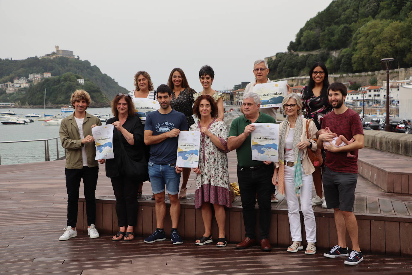 Presentación, esta mañana, de la campaña de matriculación '#euskaldunízate'