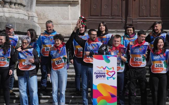 Llegada de Korrika al Ayuntamiento de Bilbao.