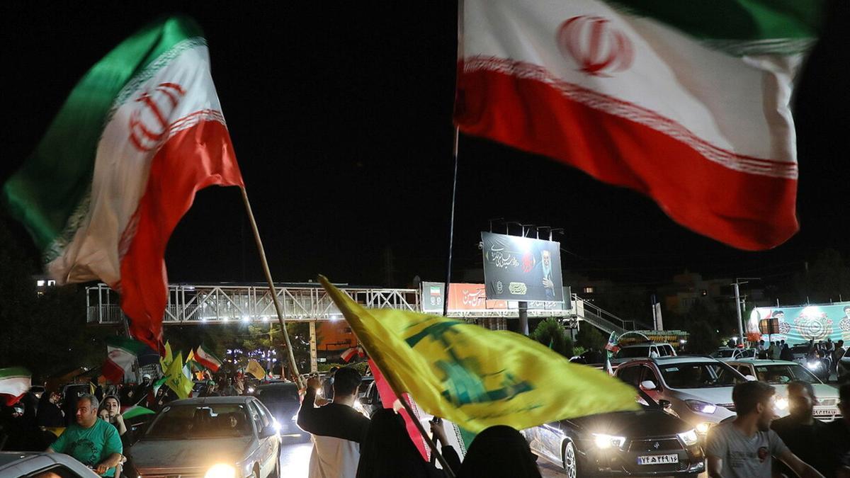 Decenas de seguidores de Hezbolá