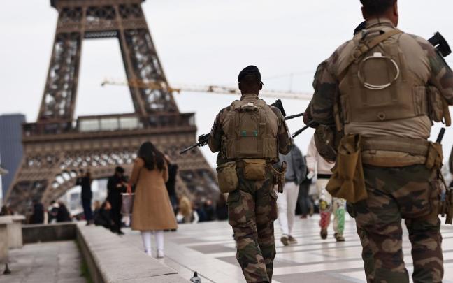 Dispositivo de seguridad desplegado en Paris a las puertas de los JJOO.