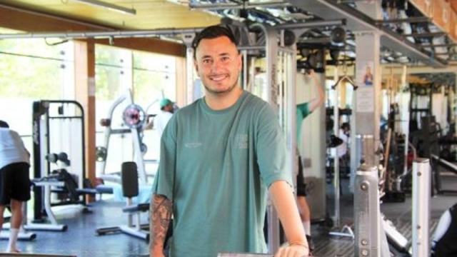 Iker Txertudi en la máquinas que se renovarán de Landako Gunea II / Ayuntamiento Durango Iker Txertudi en la máquinas que se renovarán de Landako Gunea II