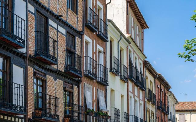 Cuatro comunidades recurrieron la Ley de Vivienda al considerar que invade sus competencias. Cuatro comunidades recurrieron la Ley de Vivienda al considerar que invade sus competencias.