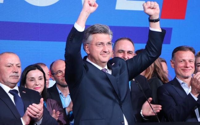 El primer ministro croata, el conservador Andrej Plenkovic, tras la victoria de su formación en las eleeciones legislativas de 2024.