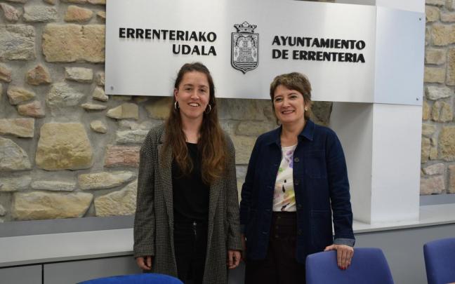 La edil Naroa Zabala y la alcaldesa, Aizpea Otaegi