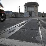 Los trabajos terminarán con las vibraciones en las aceras del puente de Deusto. JM. Martínez. Deia.