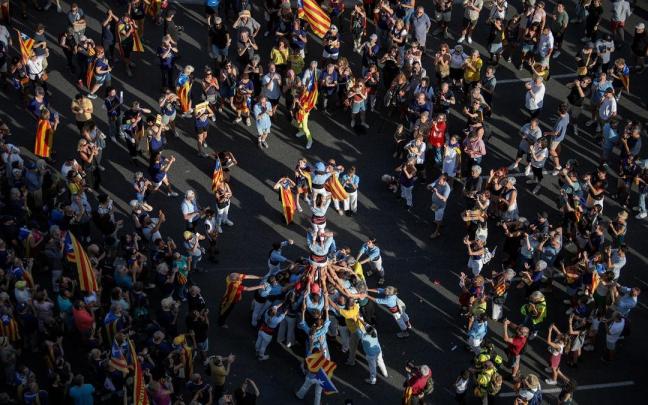 Decenas de personas participan en una manifestación convocada por la ACN con motivo de la Diada 2023 Decenas de personas participan en una manifestación convocada por la ACN con motivo de la Diada 2023
