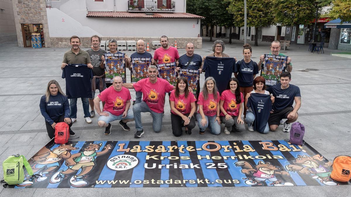 Presentación de Lasarte-Oria Bai! Kros Herrikoia