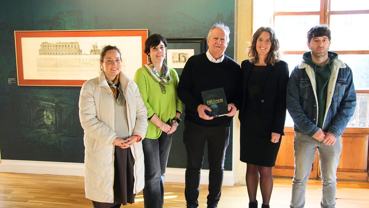 Presentación de la exposición que puede verse en el Museo de Arte e Historia