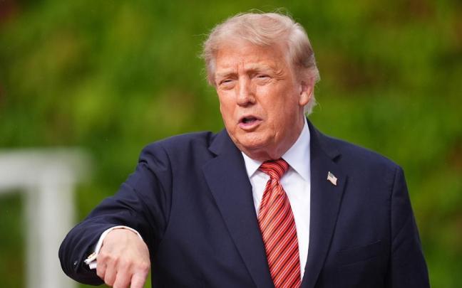 Donald Trump en su visita a Irlanda