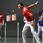 Urrutikoetxea-Mariezkurrena vencen a Salaberria-Rezusta en Bilbao en la decimocuarta jornada del Campeonato de Parejas.