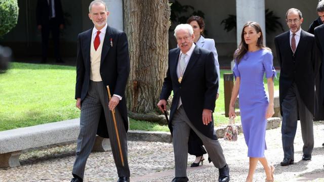 Gonzalo Celorio recibe emocionado el Premio Cervantes 2025.