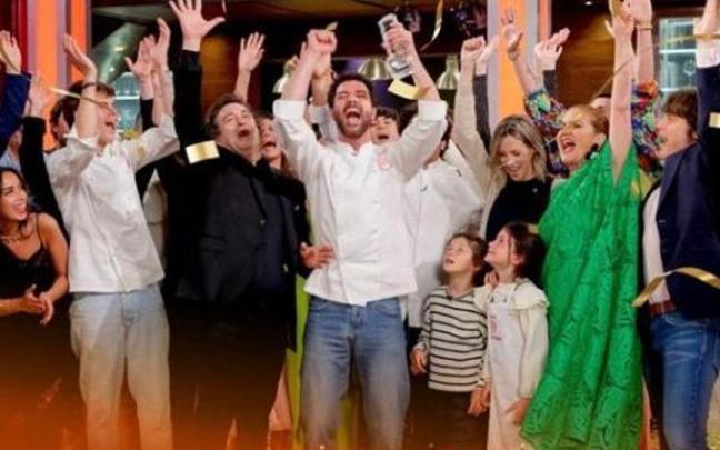 Eneko Fernández logra 100.000 euros en metálicoy podrá cursar el Máster en "Cocina, Técnica y Producto" del Basque Culinary Center. Eneko Fernández logra 100.000 euros en metálicoy podrá cursar el Máster en "Cocina, Técnica y Producto" del Basque Culinary Center.