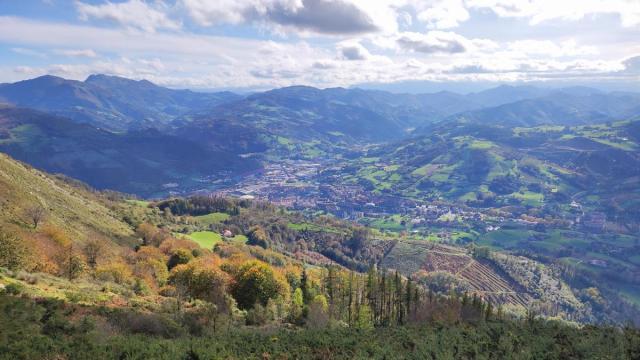 Vista de los montes que rodean al término municipal de Azpeitia.