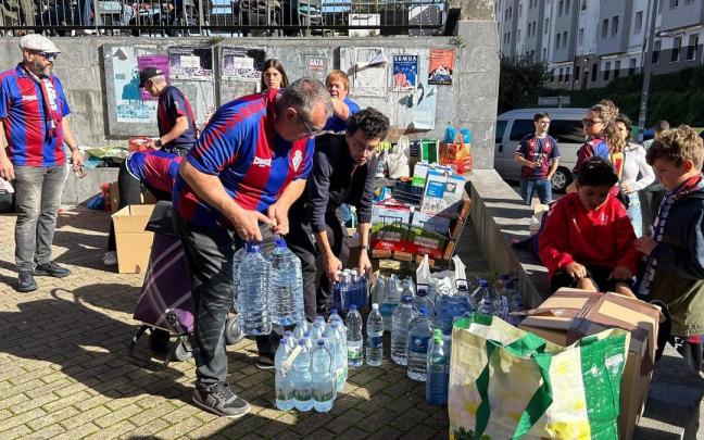 Eskozia la brava recoge enseres para damnificados de la Dana