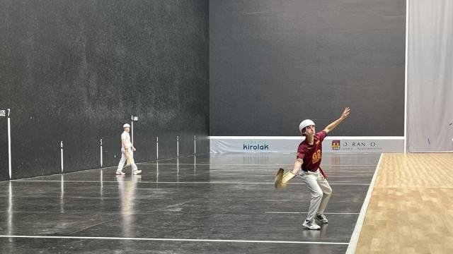 Los jóvenes puntistas en el torneo durangarra