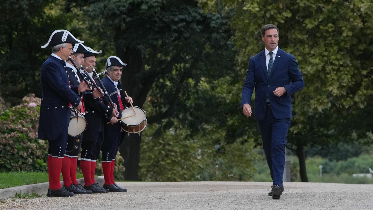 Informazio horretatik kanpoko irudia.