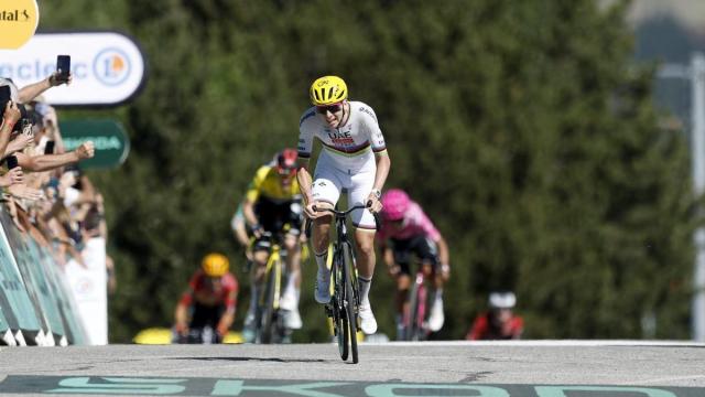 Pogacar, vencedor de la tercera etapa del Tour es el nuevo líder.