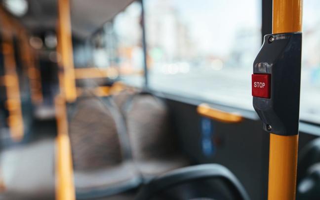 Imagen de archivo de un autobús.