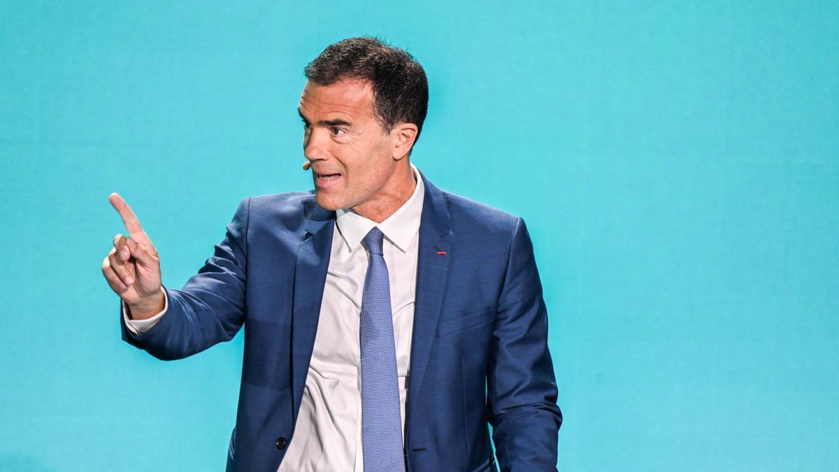 El candidato Sandro Gozi durante un debate