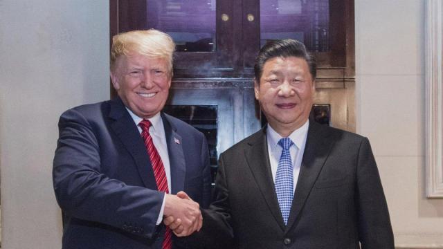 Imagen de archivo de una reunión entre Donald Trump y Xi Jinping