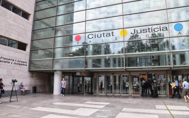 Fachada de la Ciudad de la Justicia de Valencia.
