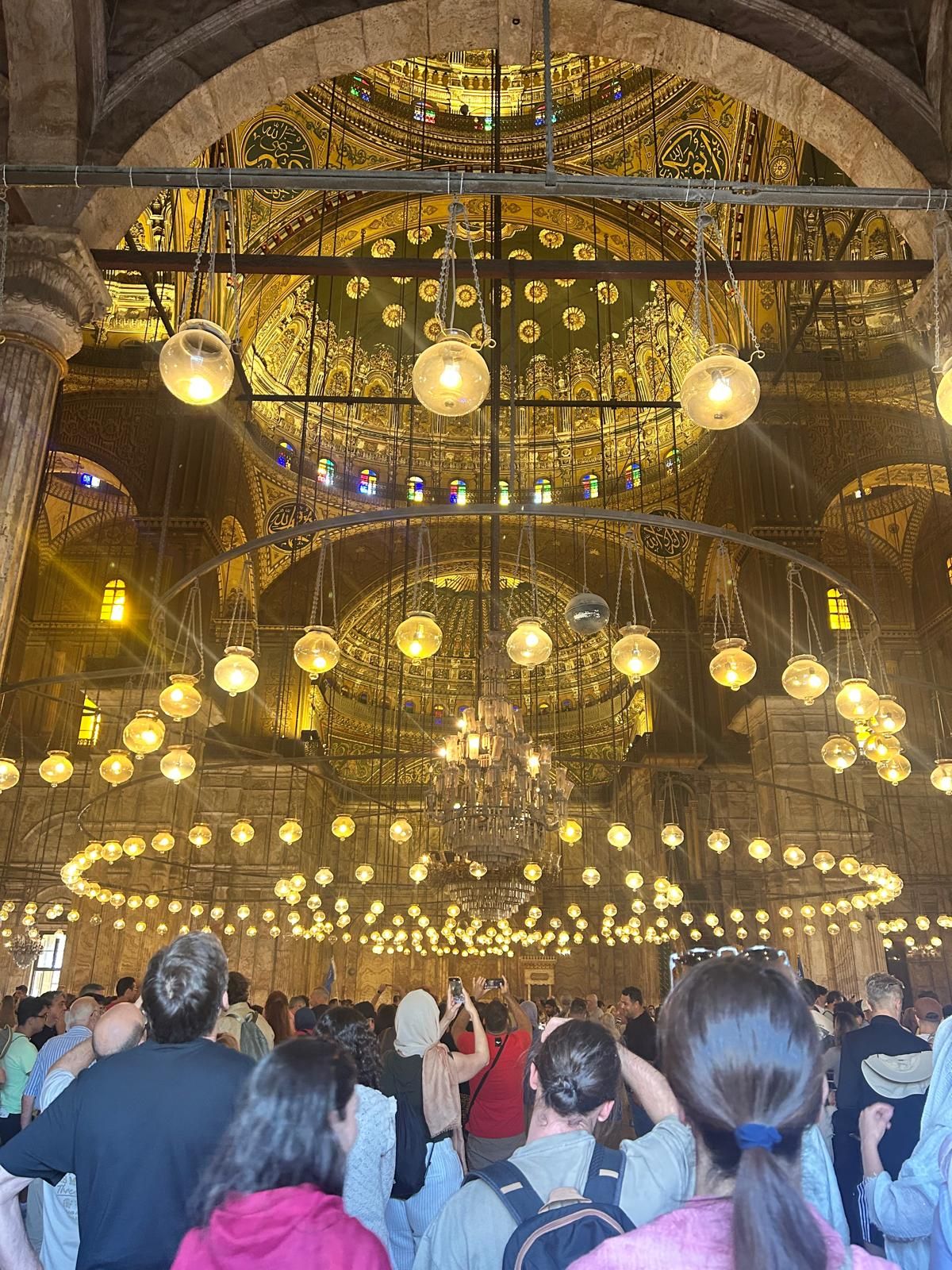 Interior de la mezquita de Mohammed Alli.