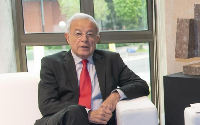 El exministro francés, Alain Lamassoure El exministro francés, Alain Lamassoure