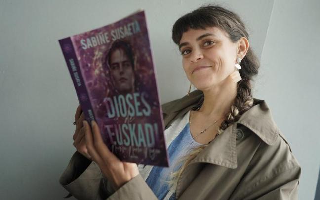 La escritora Sabiñe Susaeta y su saga de novelas ‘Dioses de Euskadi’.