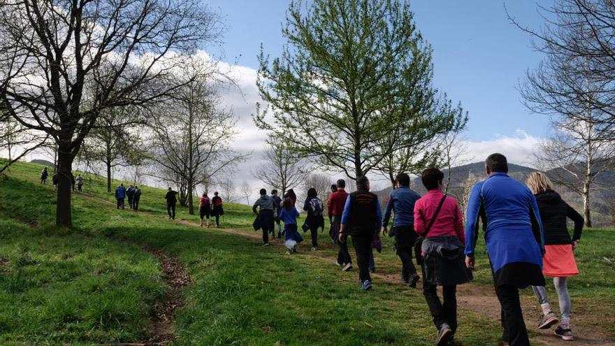 La Mendi Martxa solidaria de El Kalero ha contado siempre con una alta participación