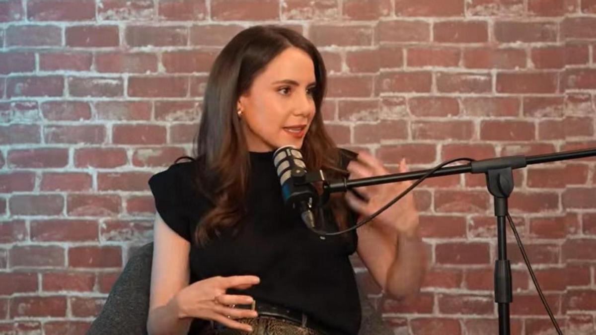 Esther Gómez, divulgadora científica, experta en urgencias y emergencias, profesora universitaria y autora del libro De la cabeza a los pies