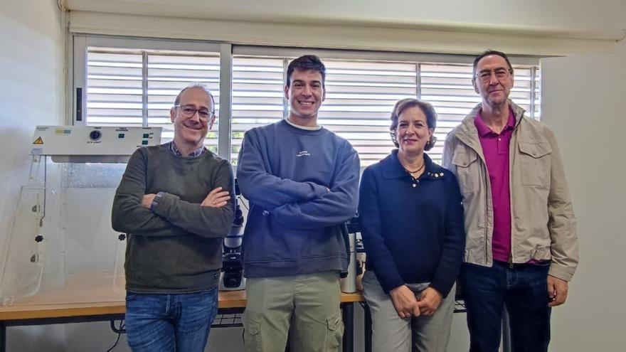 Los investigadores de la Universidad de Almería que han participado en la investigación sobre la malaria
