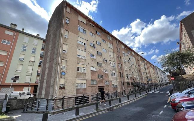 Varios bloques de viviendas en el barrio de Otxarkoaga