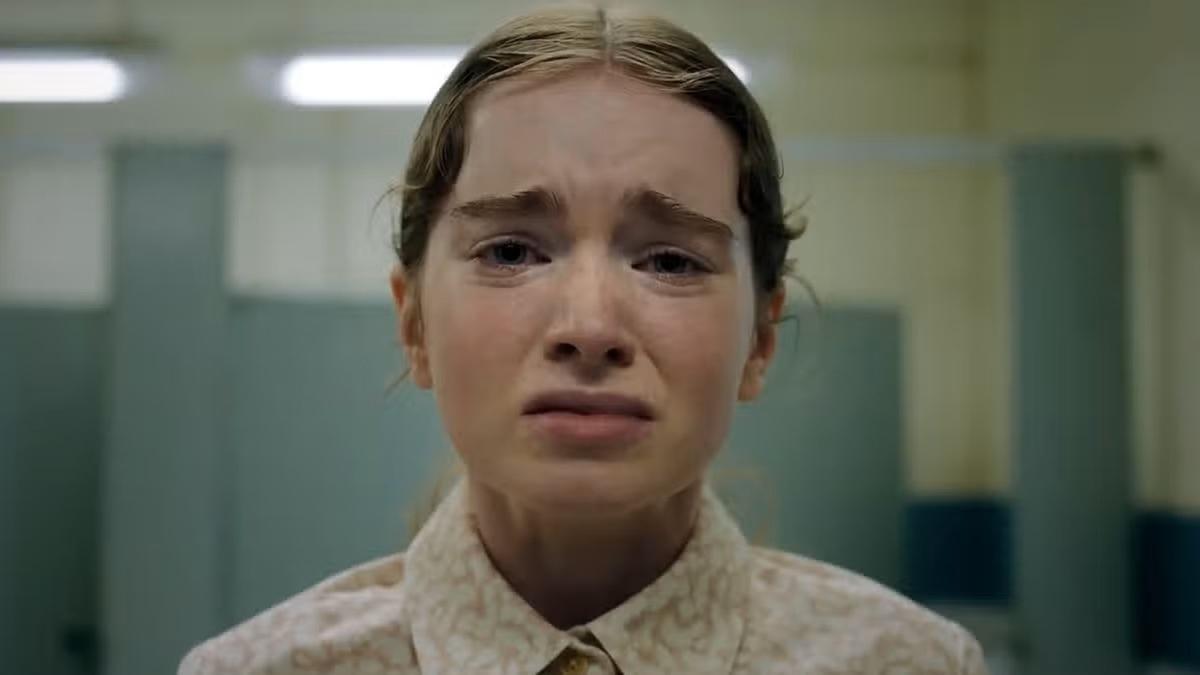 La joven actriz Summer H. Howell, en su papel protagonista en ‘Carrie’