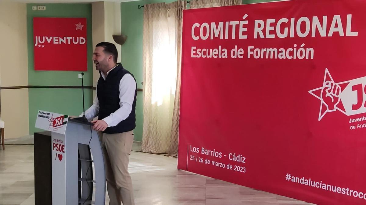 El secretario de Organización del PSOE de Andalucía, Noel López, en rueda de prensa.