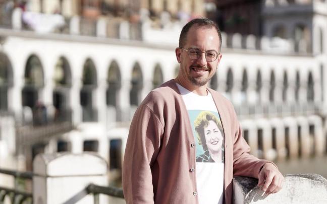 Publicista de formación y comunicador por vocación, Alexander Padilla se define como “salsero”.