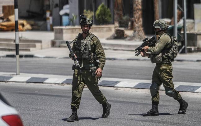 Soldados israelíes en Nablus Soldados israelíes en Nablus