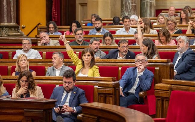 La portavoz de Esquerra Republicana (ERC) en el Parlament, Marta Vilalta, durante la votación.