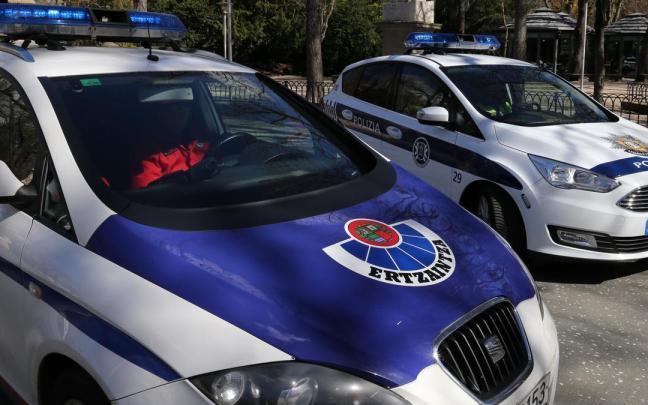 Ertzaintza y Policía Local de Bilbao, en un operativo. Ertzaintza y Policía Local de Bilbao, en un operativo.