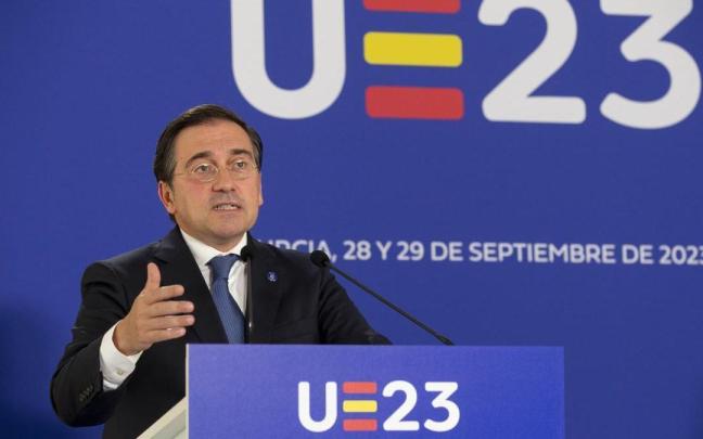 El ministro de Asuntos Exteriores, Unión Europea y Cooperación José Manuel Albares, durante la rueda de prensa tras la reunión informal ministerial de asuntos generales. El ministro de Asuntos Exteriores, Unión Europea y Cooperación José Manuel Albares, durante la rueda de prensa tras la reunión informal ministerial de asuntos generales.