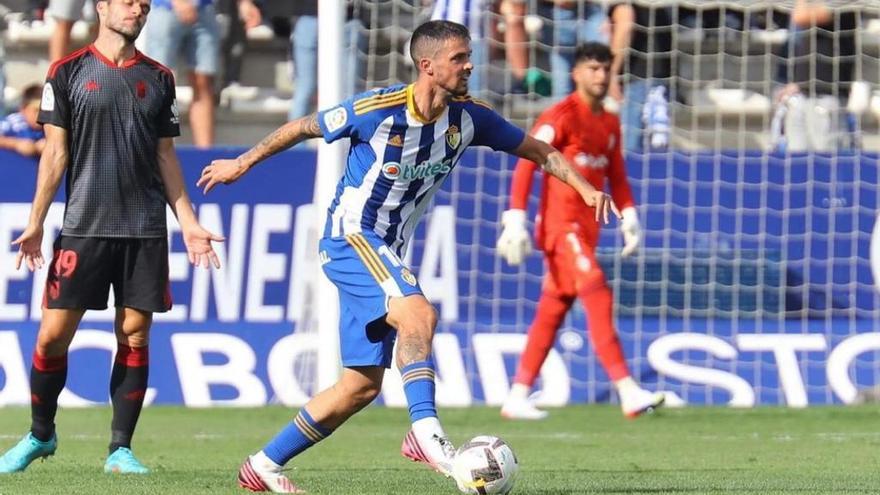 Erik Morán, con la camiseta de la Ponferradina, donde jugó hasta la pasada temporada.